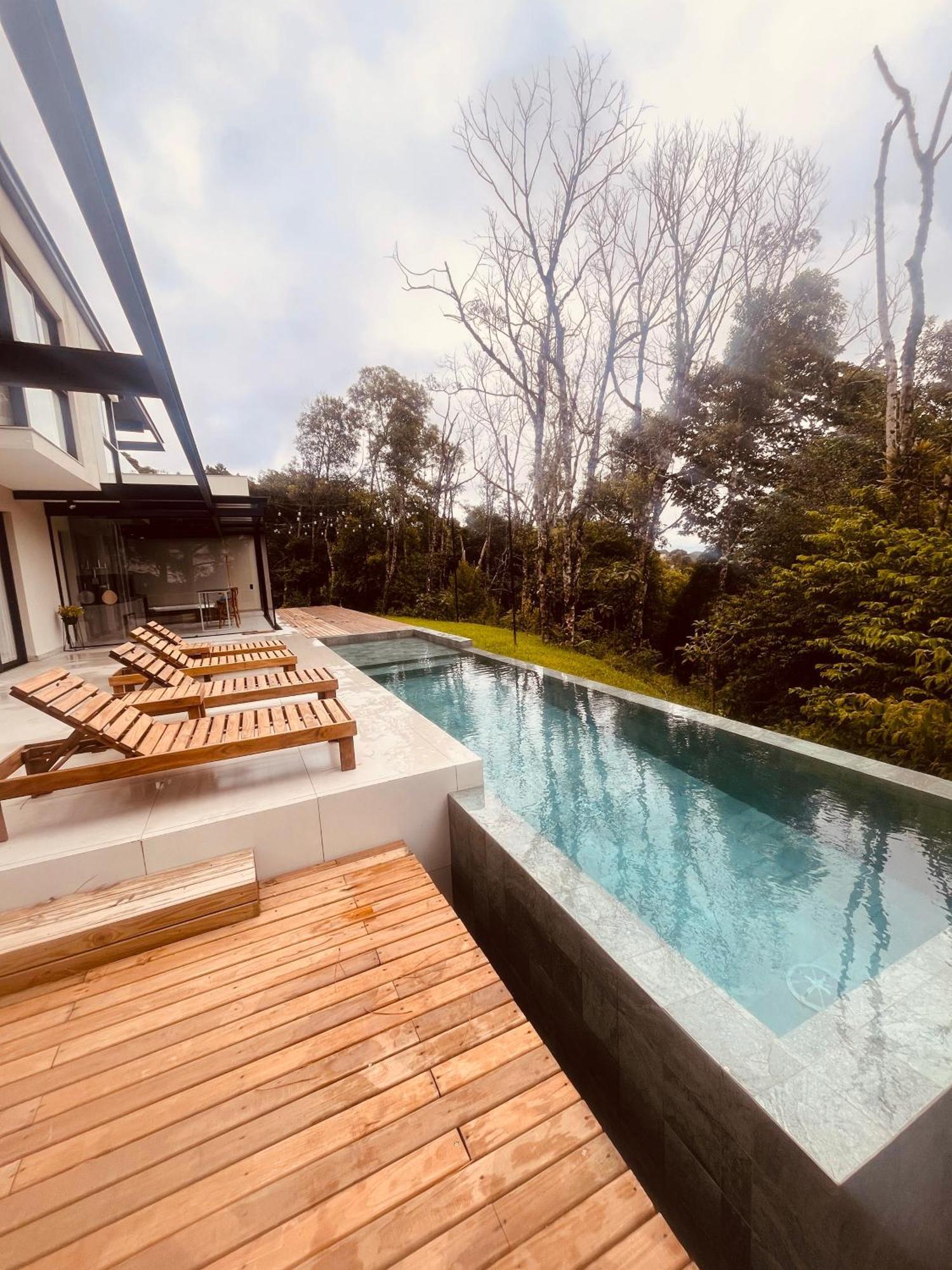 Paraiso Em Rancho Queimado Com Piscina Aquecida Εξωτερικό φωτογραφία